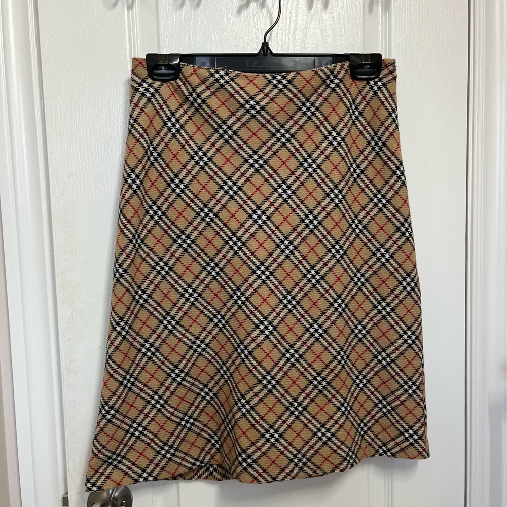 Classic Skirt by Paul Harris Design
